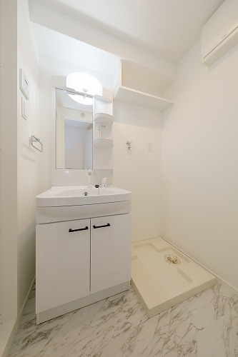 洗面設備　※写真は同タイプです。現況を優先します。