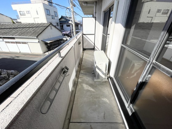 バルコニー　ベランダ