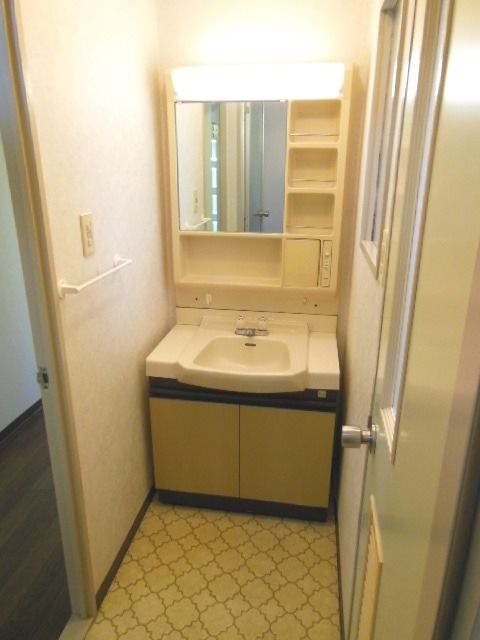 洗面設備　☆忙しい朝晩の強い味方☆