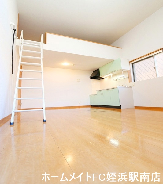 居室・リビング　★ネット無料のお部屋です！★参考写真