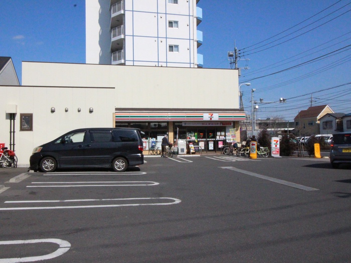 コンビニ　OK（コンビニ）まで200m