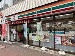 コンビニ　セブンイレブン 東五反田2丁目店（コンビニ）まで555m