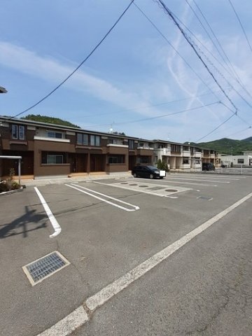 駐車場　駐車場があります