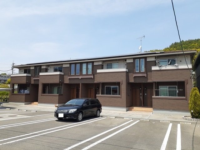 建物外観　外観は落ち着いています