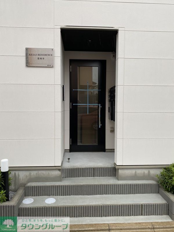 エントランス　エントランス