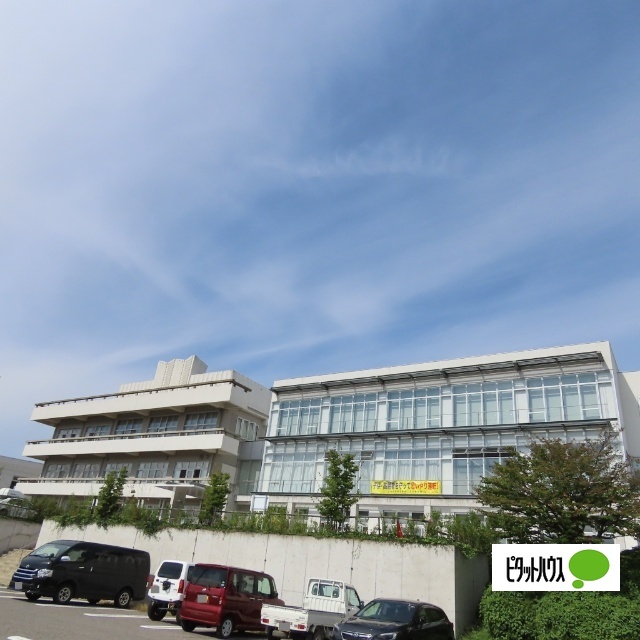 役所　東御市役所（役所）まで1172m