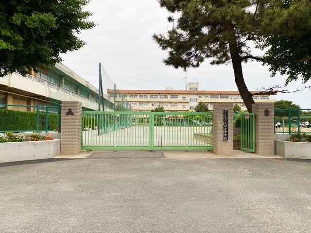 中学校　さいたま市立大砂土中学校（中学校）まで1304m