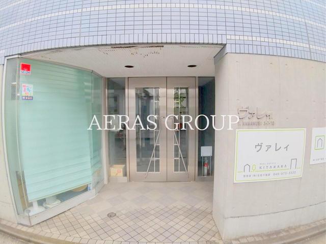 エントランス　エントランス