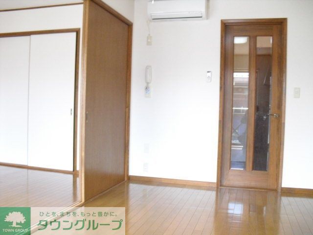 居室・リビング　広いお部屋です☆