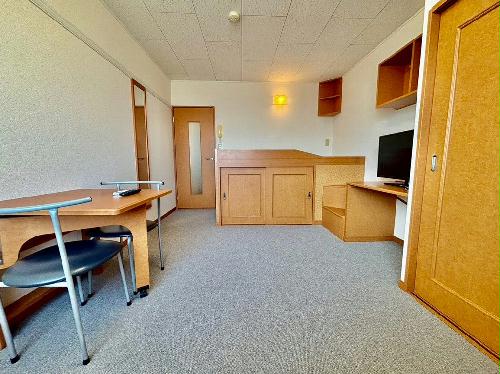 居室・リビング　２階　部屋