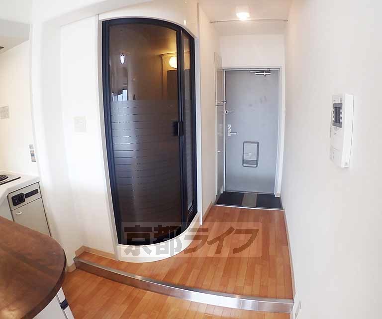 その他部屋・スペース　明るい廊下です