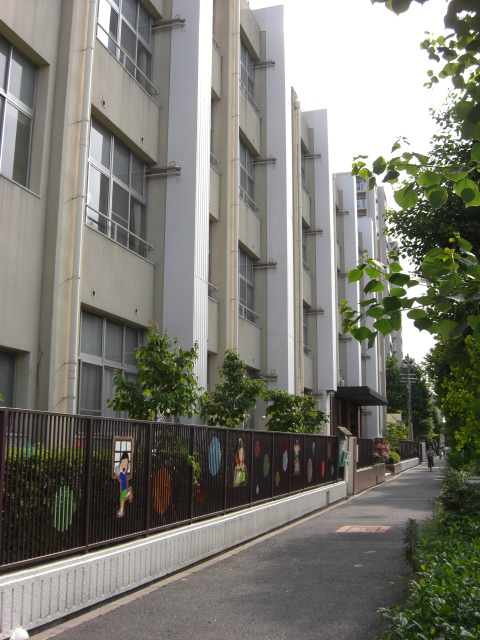 小学校　大阪市立宮原小学校（小学校）まで911m