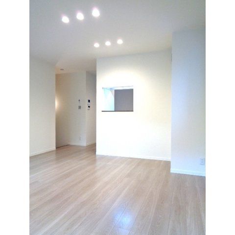 居室・リビング　（別タイプ参考写真）maison de PUR　荒川区荒川３