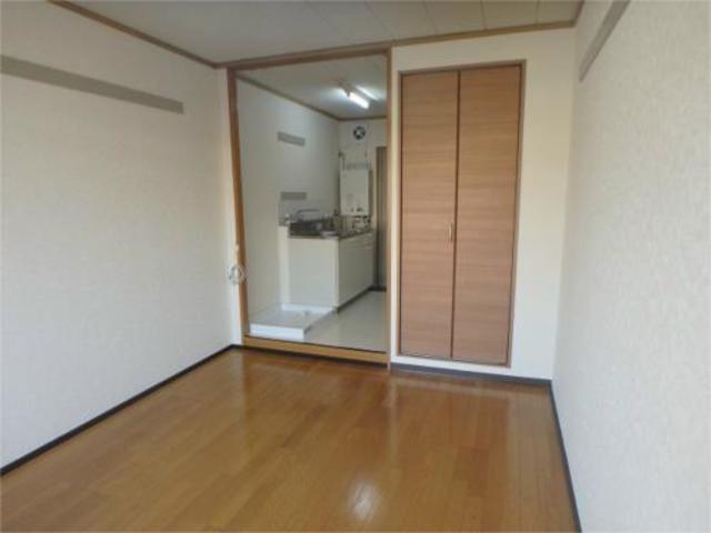 居室・リビング　居室