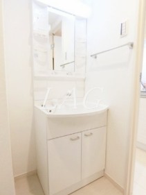 洗面設備　独立洗面台です。