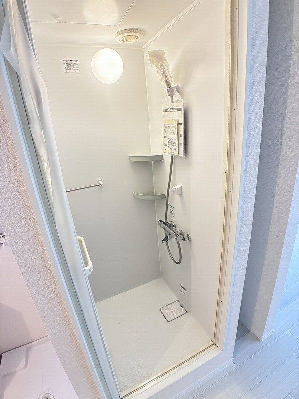 バス・シャワールーム　シャワールーム