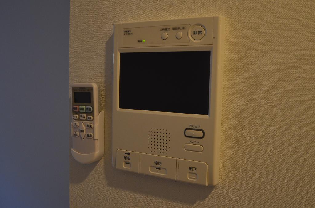 セキュリティ　カメラ付インターホン