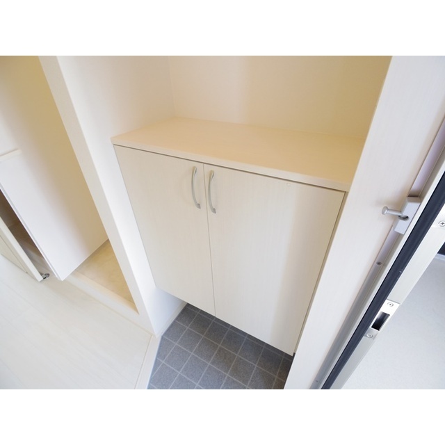 その他設備　シューズボックス