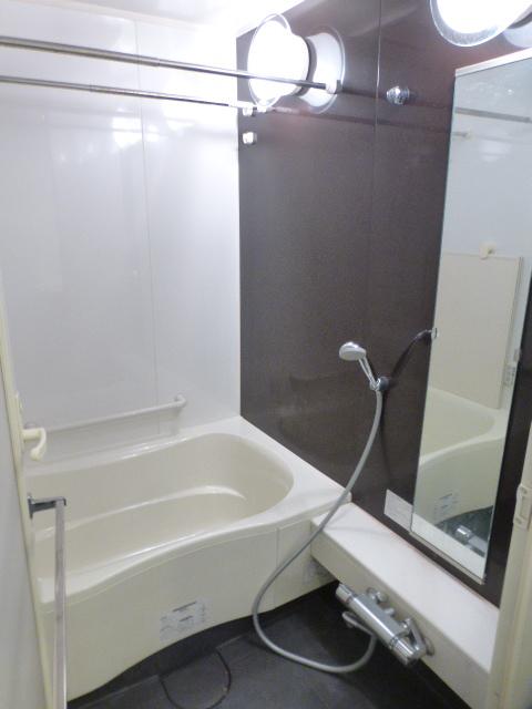 バス・シャワールーム　バス※別部屋参考写真