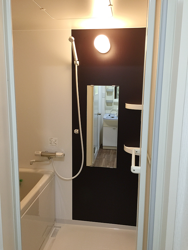 バス・シャワールーム