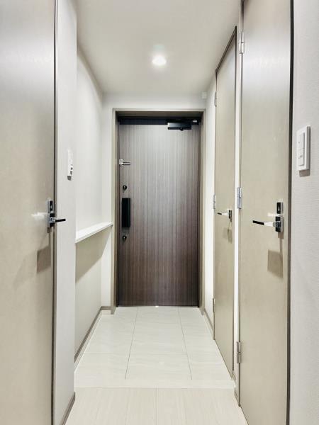 玄関　落ち着いた玄関です