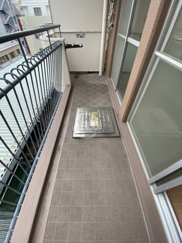 バルコニー　リバティハウス　バルコニー