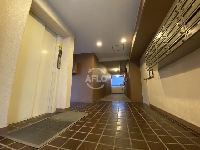 ロビー　リバティハウス　ロビー