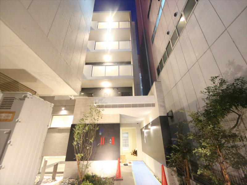 建物外観　外観　オートロック　防犯カメラ　インターネット使い放題無料