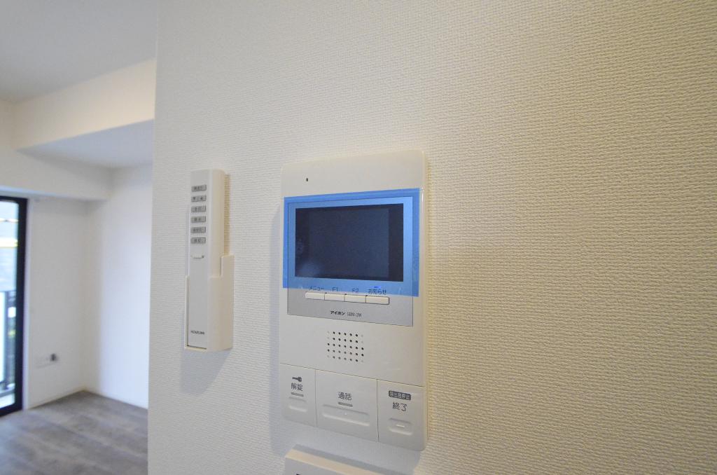セキュリティ　カメラ付インターホン