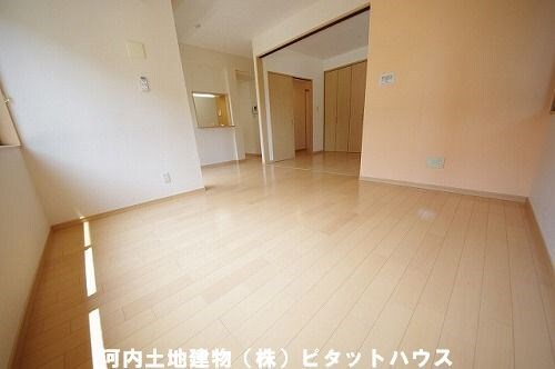 居室・リビング　リビング