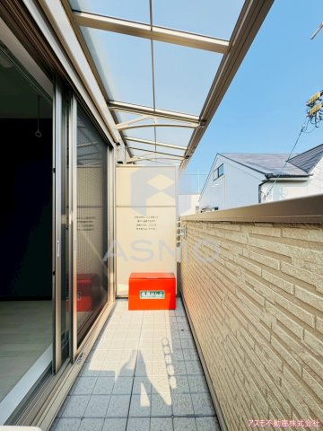 バルコニー　同マンション別部屋　参考写真