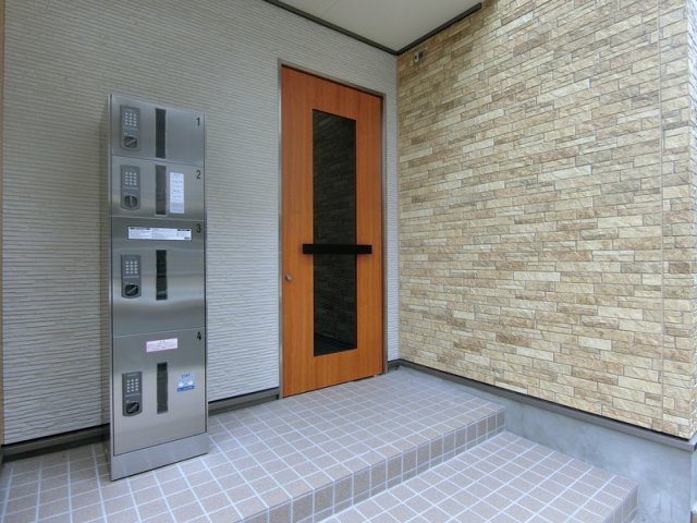 エントランス　建物の内部です