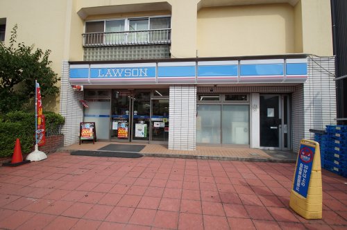 コンビニ　ローソン 南馬込五丁目店（コンビニ）まで898m