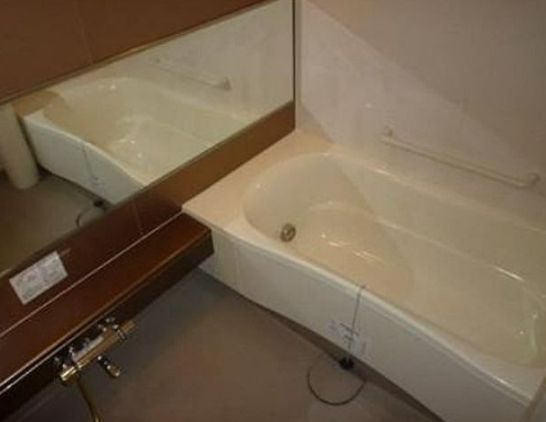 バス・シャワールーム　ゆったりとした空間のトイレです