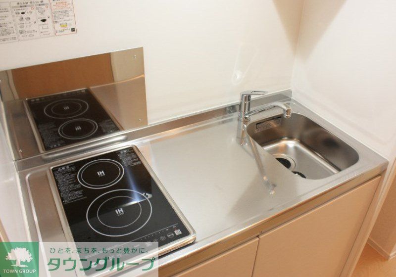 キッチン　コンロの仕様が異なる場合があります