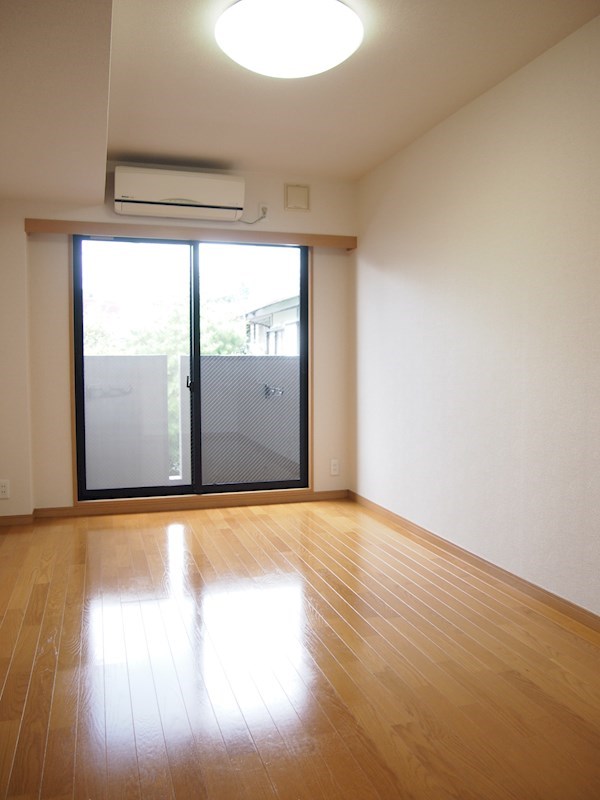 居室・リビング　※別室参考写真