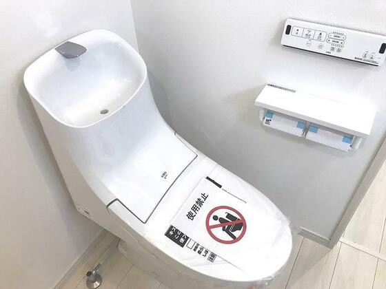 トイレ　※別部屋参考写真