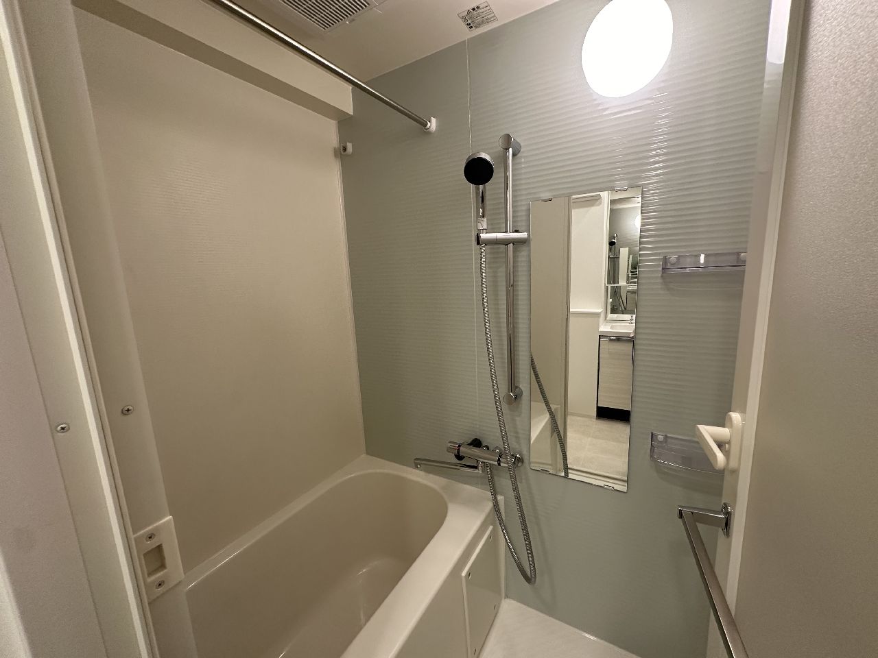 バス・シャワールーム　きれいなお風呂です