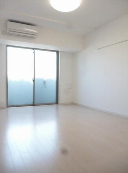 居室・リビング　メイクスデザイン平和島