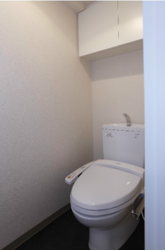 トイレ　別部屋参考写真です