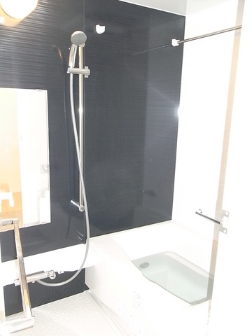 バス・シャワールーム　★追炊き機能付浴室★