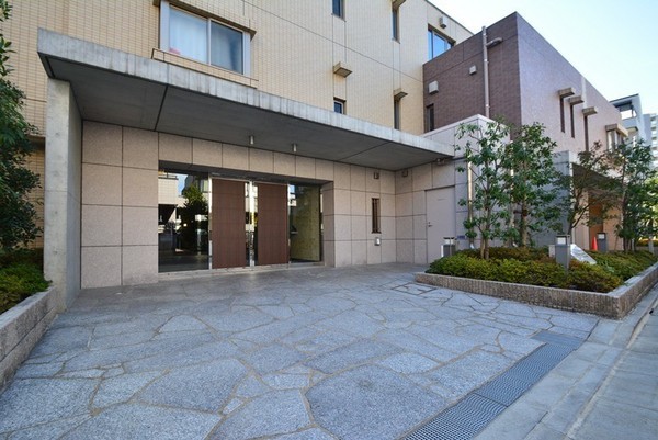 エントランス　★エントランス★