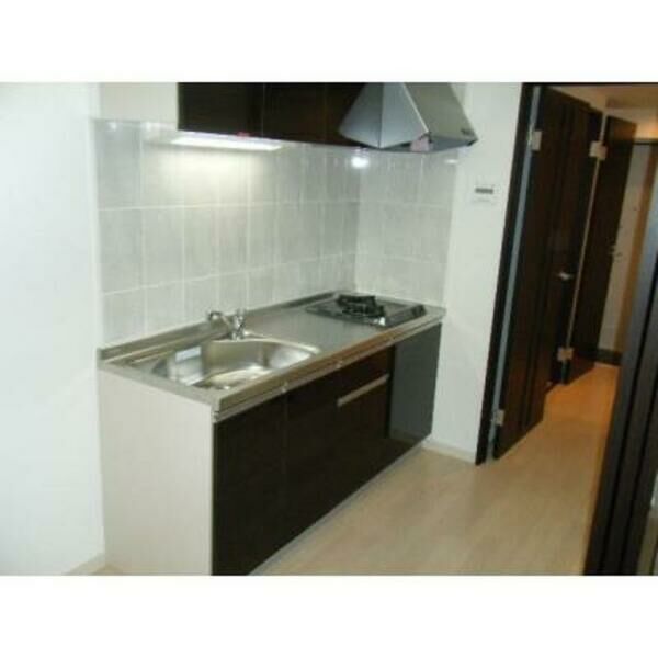 キッチン　※写真は同タイプ住戸です。