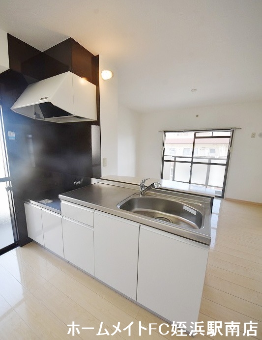 キッチン　★都市ガスで経済的♪★参考写真