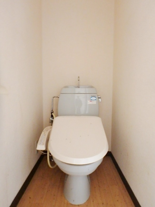 トイレ　図面と現状に相違がある場合には現状を優先