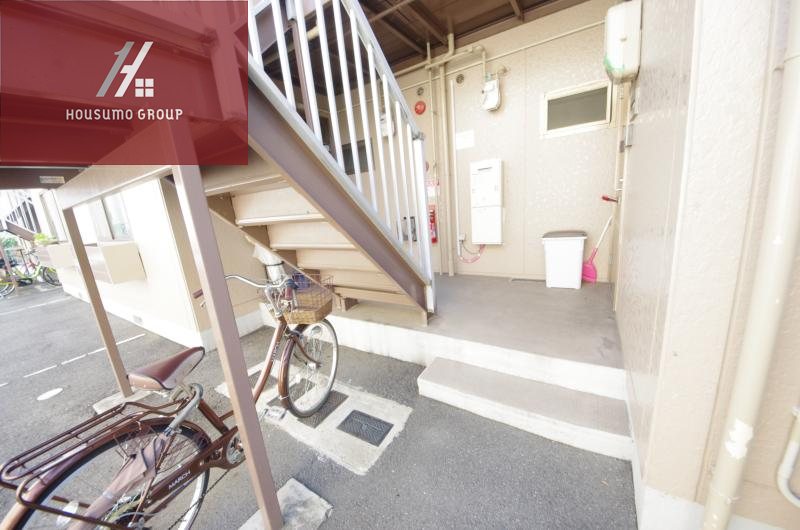 エントランス　ゆとりのあるエントランスです