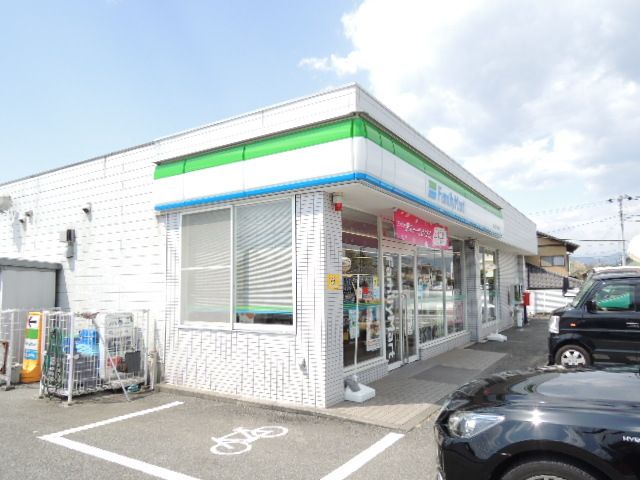 コンビニ　ファミリーマート富士宮東小泉店（コンビニ）まで450m