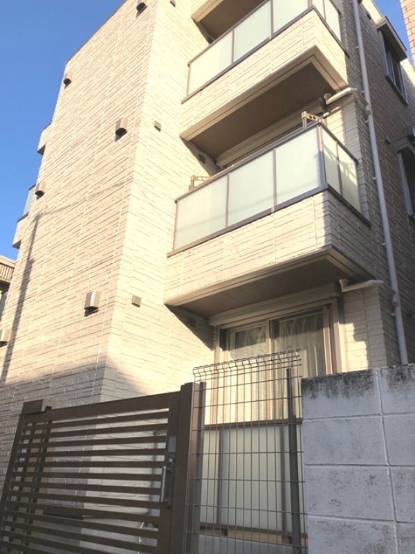 建物外観　大手ハウスメーカー「積水ハウス」施工のオートロック付きマンシ