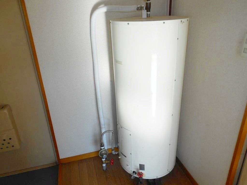 その他　電気温水器