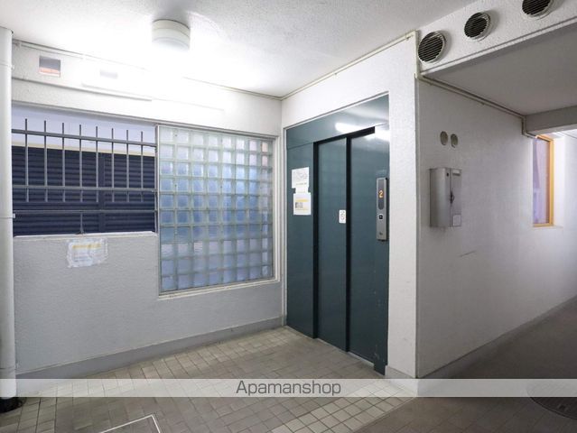 ロビー　ロビー